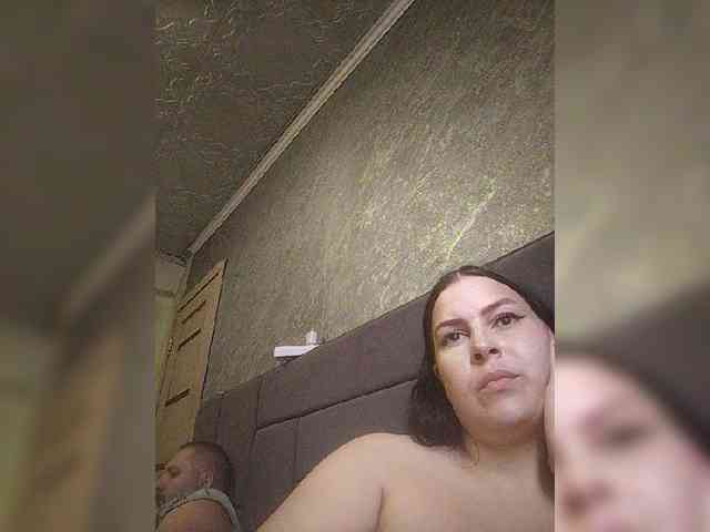 Cleopatra1990 webcam