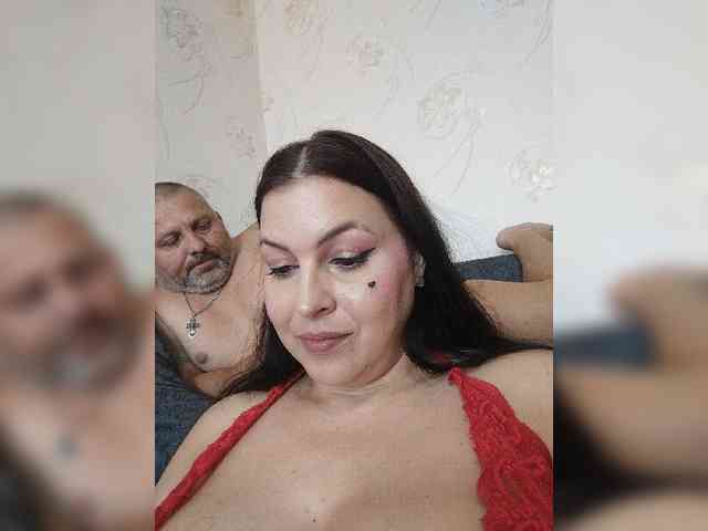 Cleopatra1990 webcam