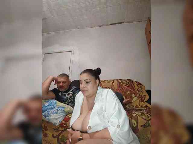 Cleopatra1990 webcam