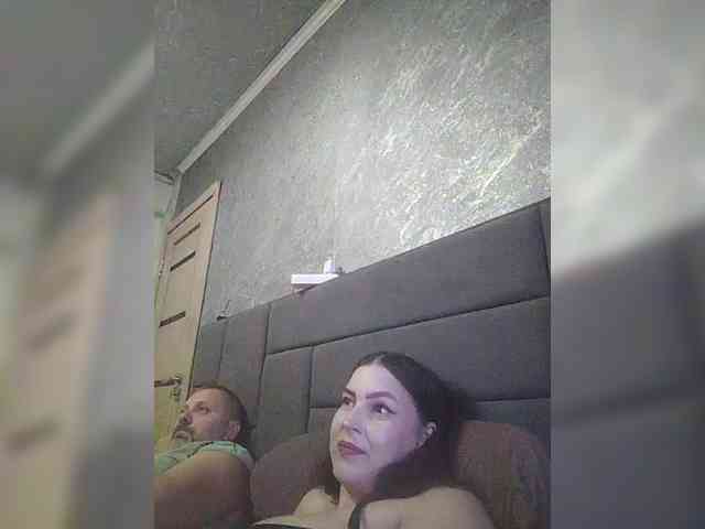 Cleopatra1990 webcam