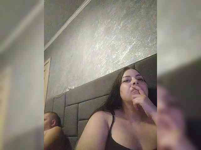 Cleopatra1990 webcam
