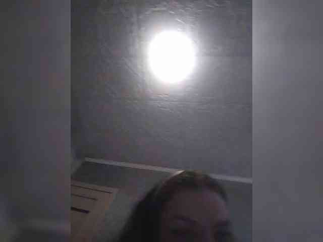 Cleopatra1990 webcam