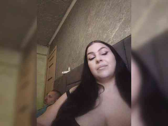 Cleopatra1990 webcam