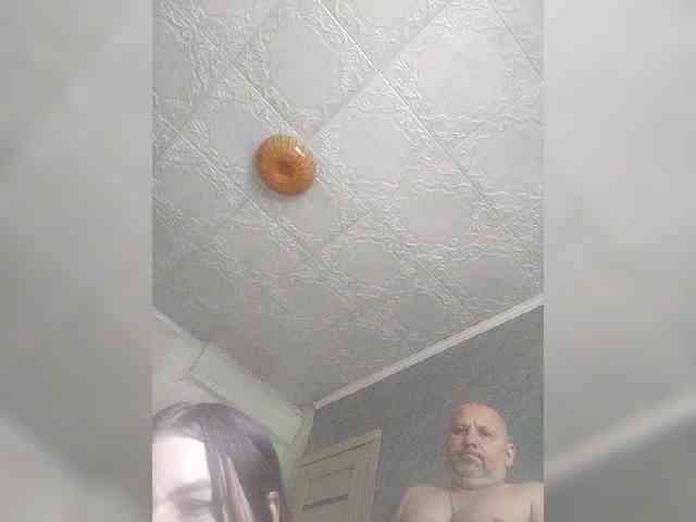 Cleopatra1990 webcam