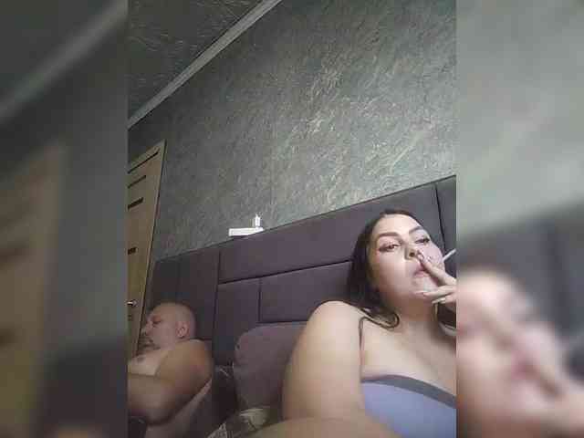 Cleopatra1990 webcam