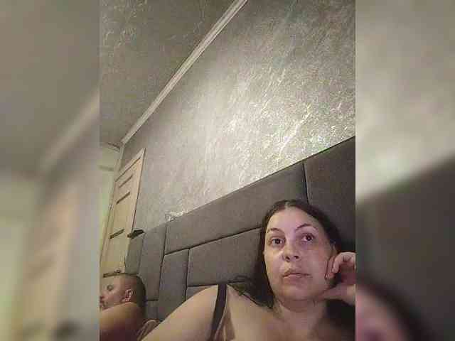 Cleopatra1990 webcam