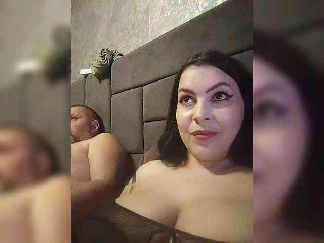 Cleopatra1990 webcam