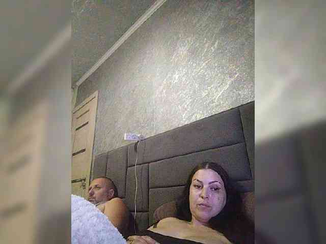 Cleopatra1990 webcam