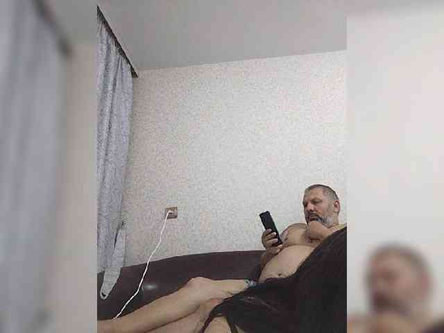 Cleopatra1990 webcam