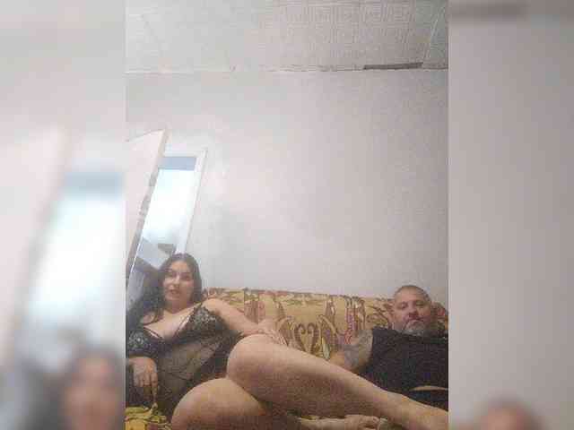 Cleopatra1990 webcam