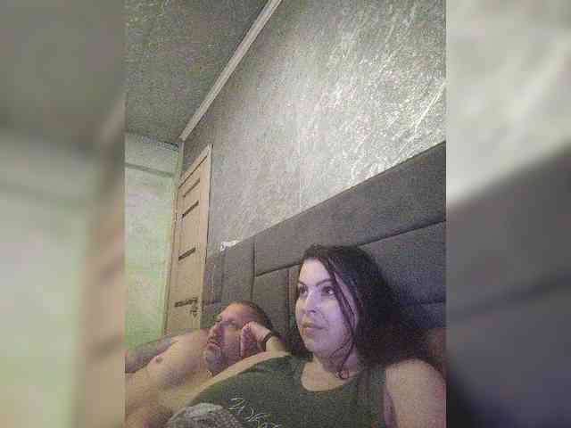 Cleopatra1990 webcam