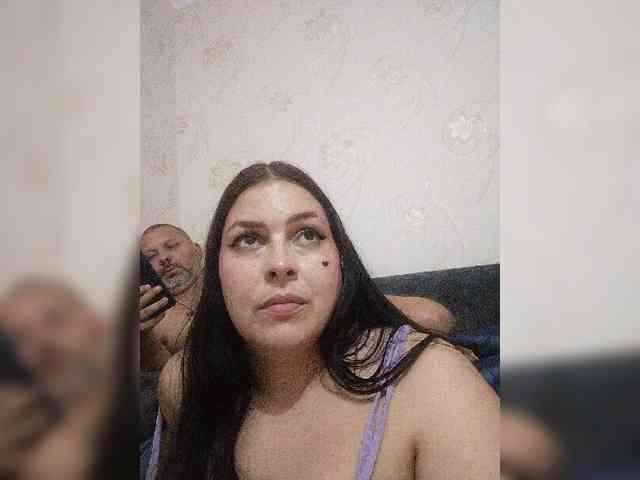 Cleopatra1990 webcam