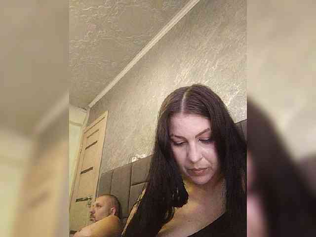 Cleopatra1990 webcam