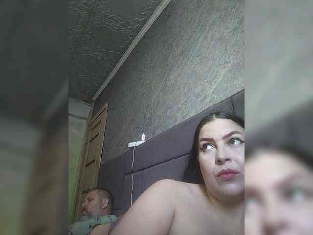Cleopatra1990 webcam