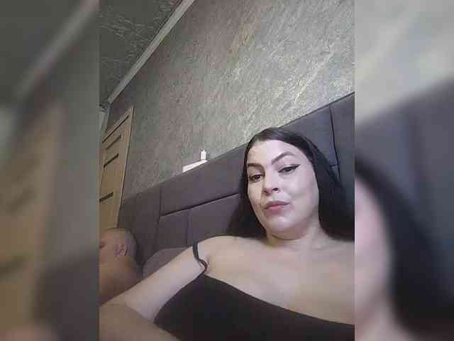Cleopatra1990 webcam