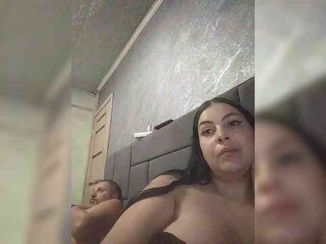 Cleopatra1990 webcam