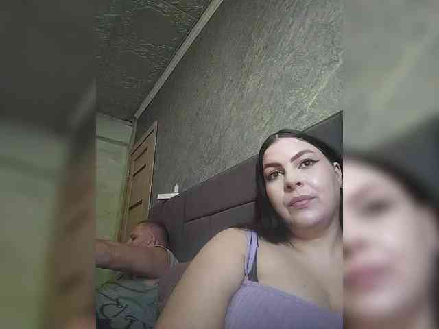 Cleopatra1990 webcam