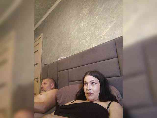 Cleopatra1990 webcam