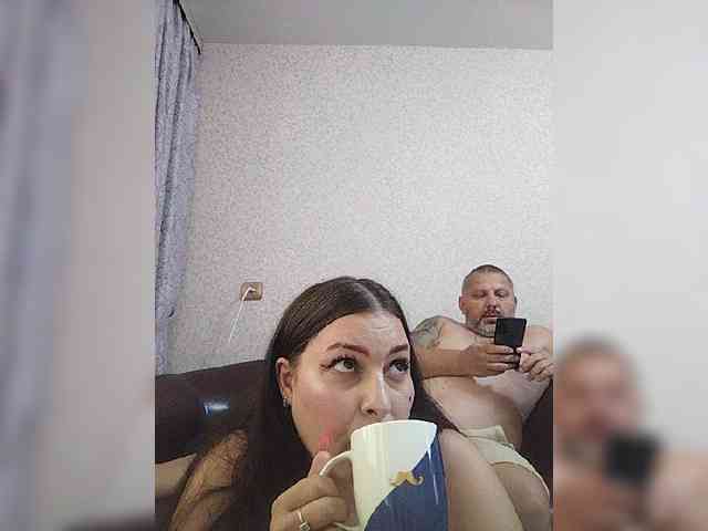 Cleopatra1990 webcam