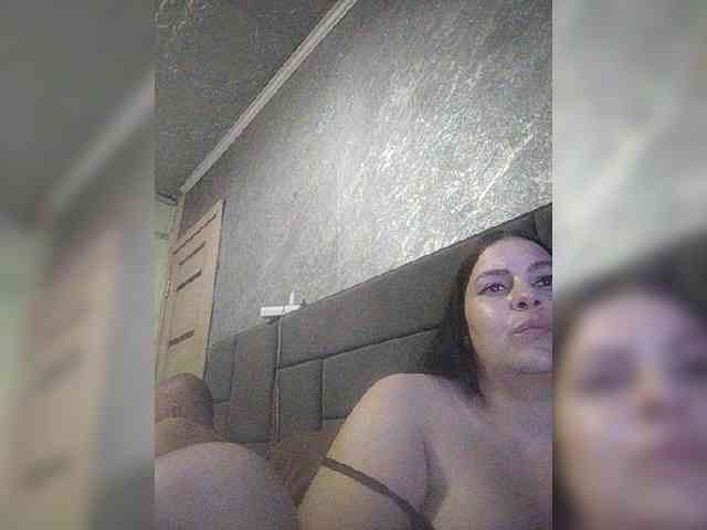 Model: Cleopatra1990