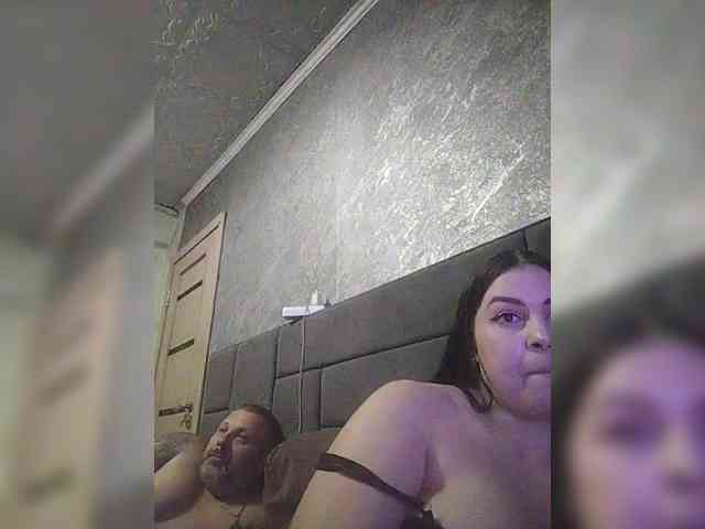 Cleopatra1990 webcam