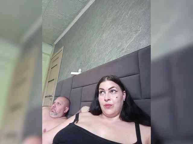 Cleopatra1990 webcam