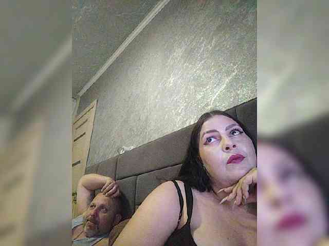 Cleopatra1990 webcam