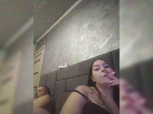Cleopatra1990 webcam
