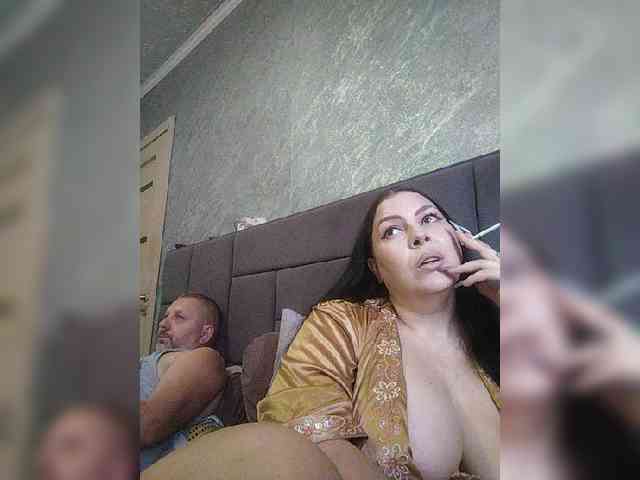 Cleopatra1990 webcam
