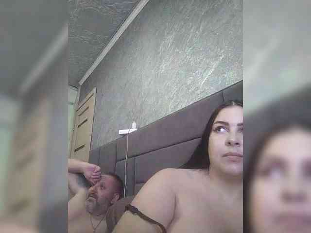 Cleopatra1990 webcam