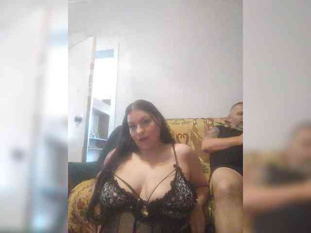 Cleopatra1990 webcam
