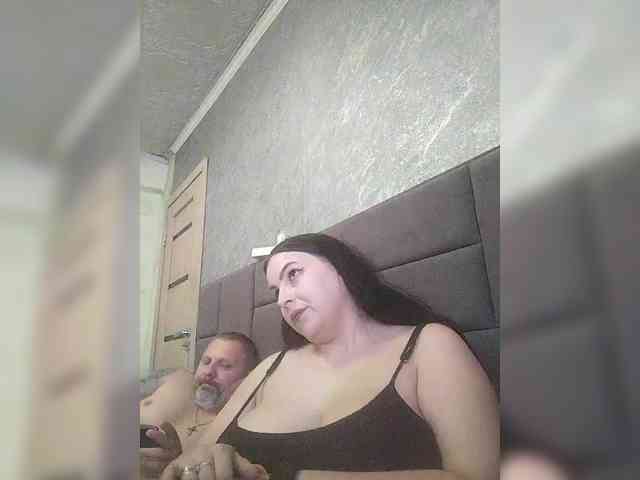 Cleopatra1990 webcam