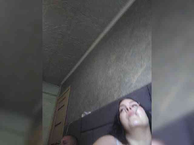 Cleopatra1990 webcam