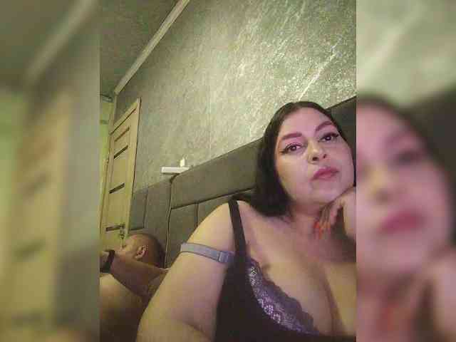 Cleopatra1990 webcam