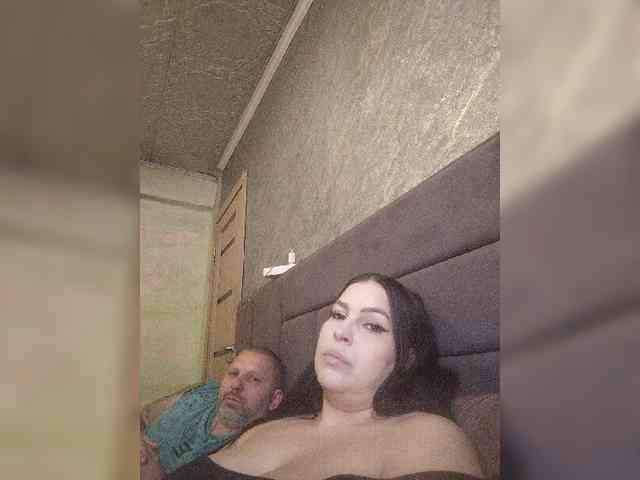 Cleopatra1990 webcam