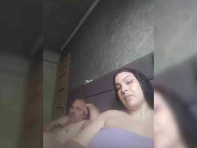 Cleopatra1990 webcam