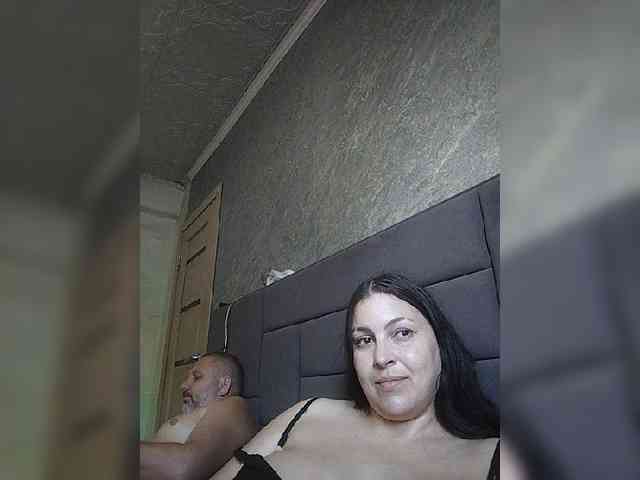 Cleopatra1990 webcam