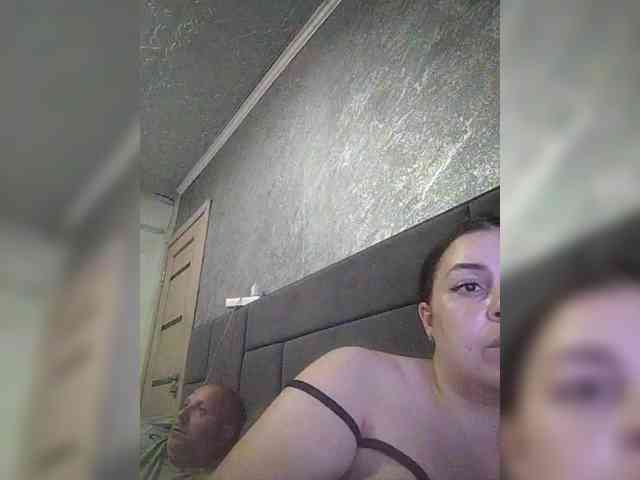 Cleopatra1990 webcam