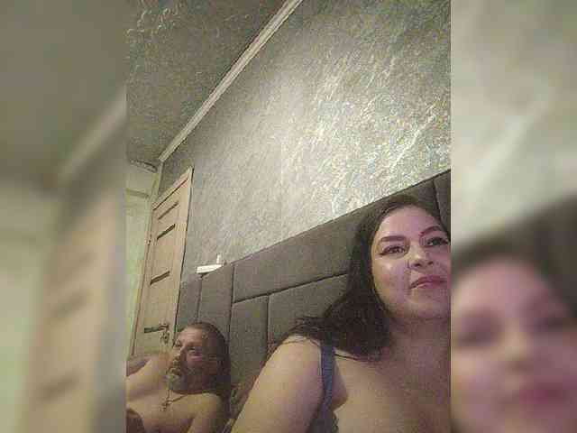 Cleopatra1990 webcam