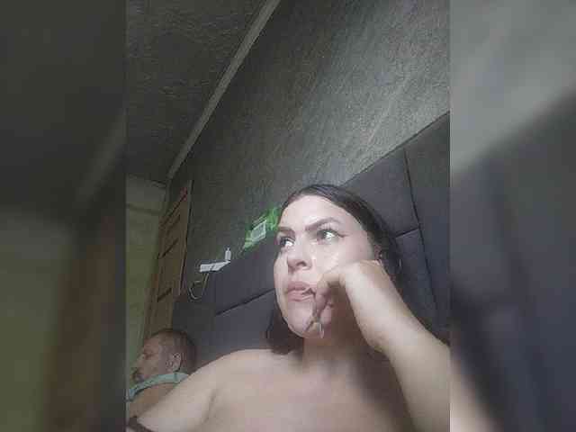 Cleopatra1990 webcam