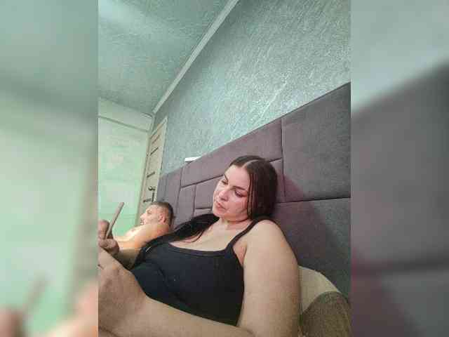 Cleopatra1990 webcam
