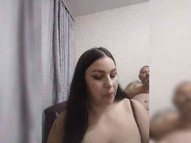 Cleopatra1990 webcam