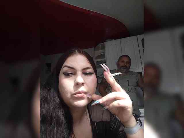 Cleopatra1990 webcam