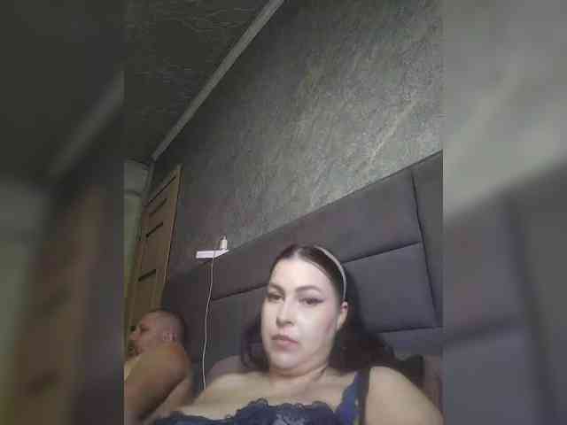 Cleopatra1990 webcam