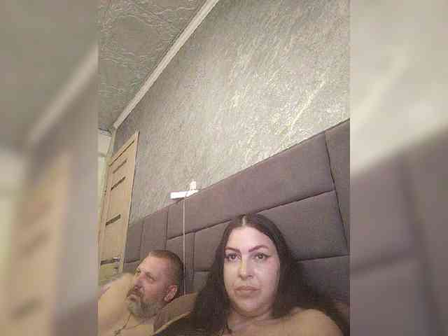 Cleopatra1990 webcam