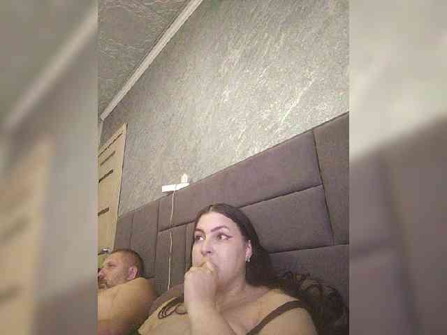 Cleopatra1990 webcam