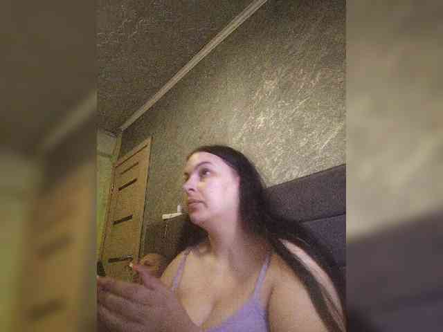 Cleopatra1990 webcam