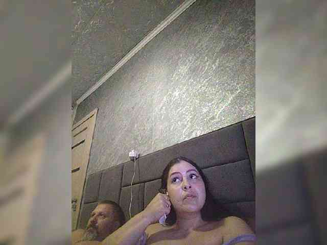 Cleopatra1990 webcam