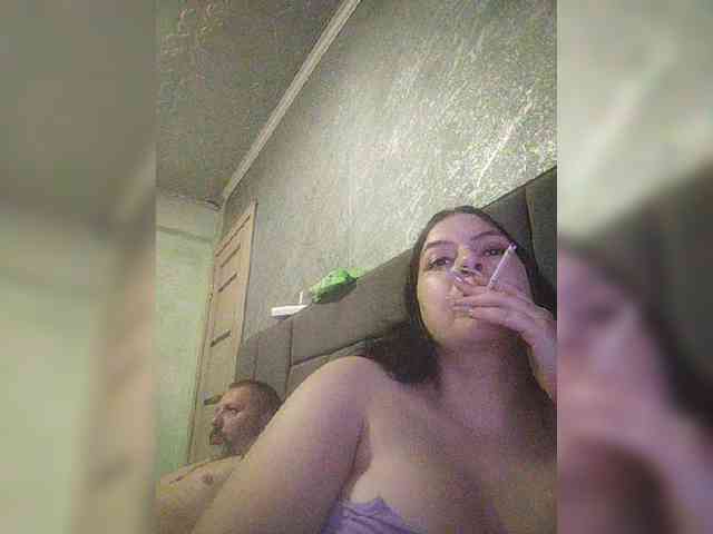 Cleopatra1990 webcam