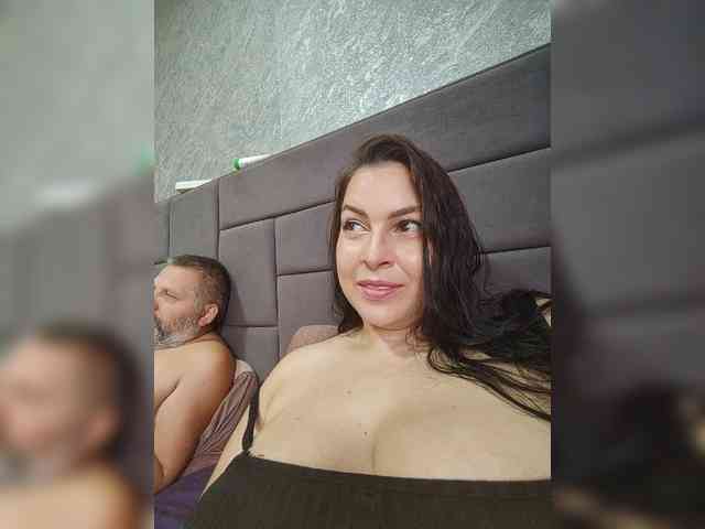 Cleopatra1990 webcam